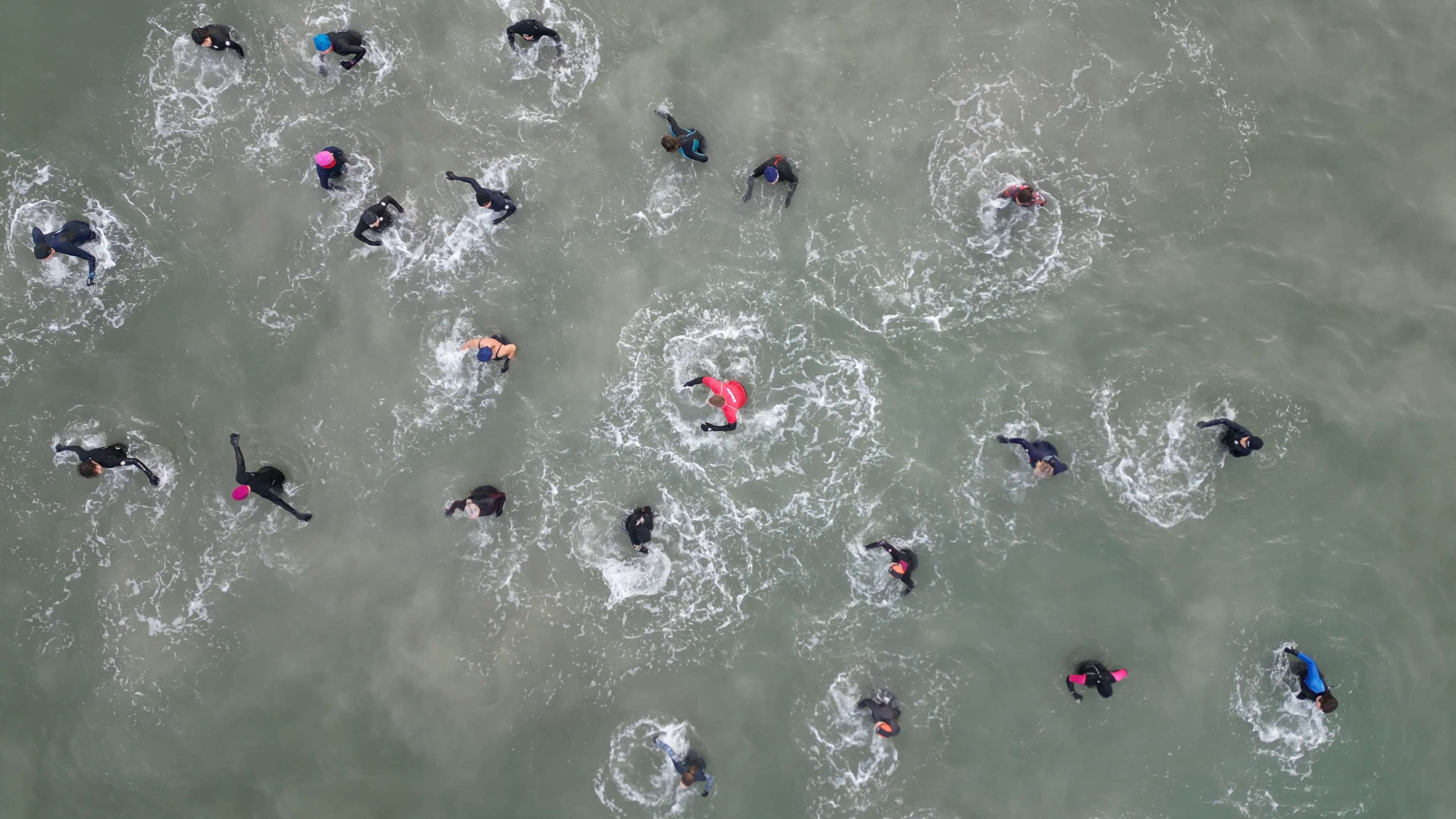 Séance d'Aquagym en mer, vue de haut